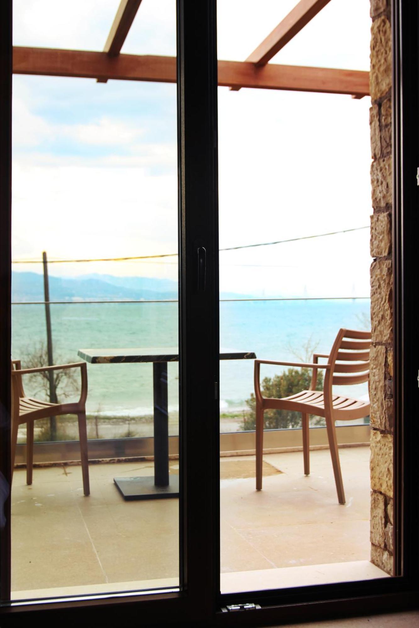 Santa Domenica Nafpaktos - Rooms And Apartments By The Sea ภายนอก รูปภาพ