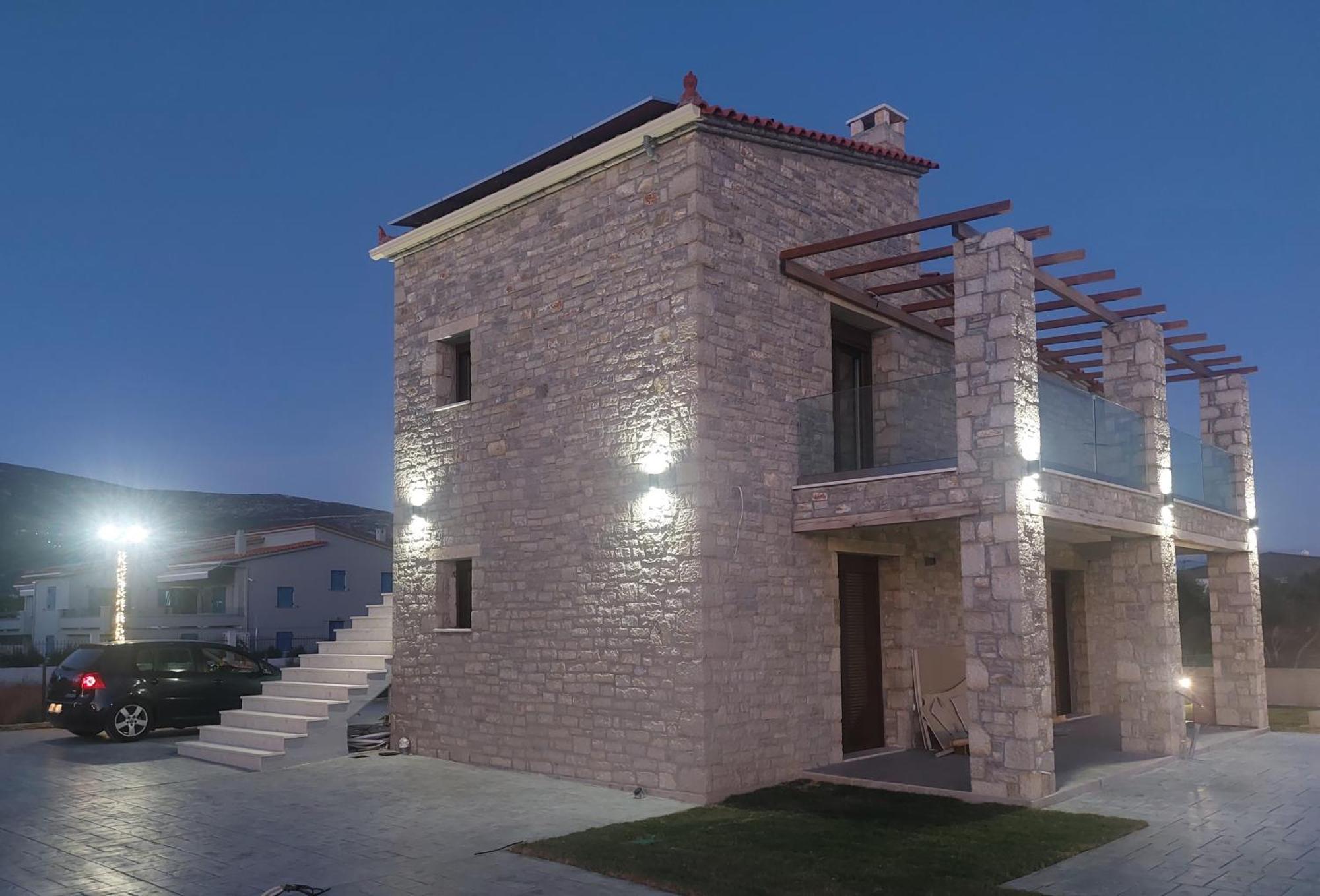Santa Domenica Nafpaktos - Rooms And Apartments By The Sea ภายนอก รูปภาพ