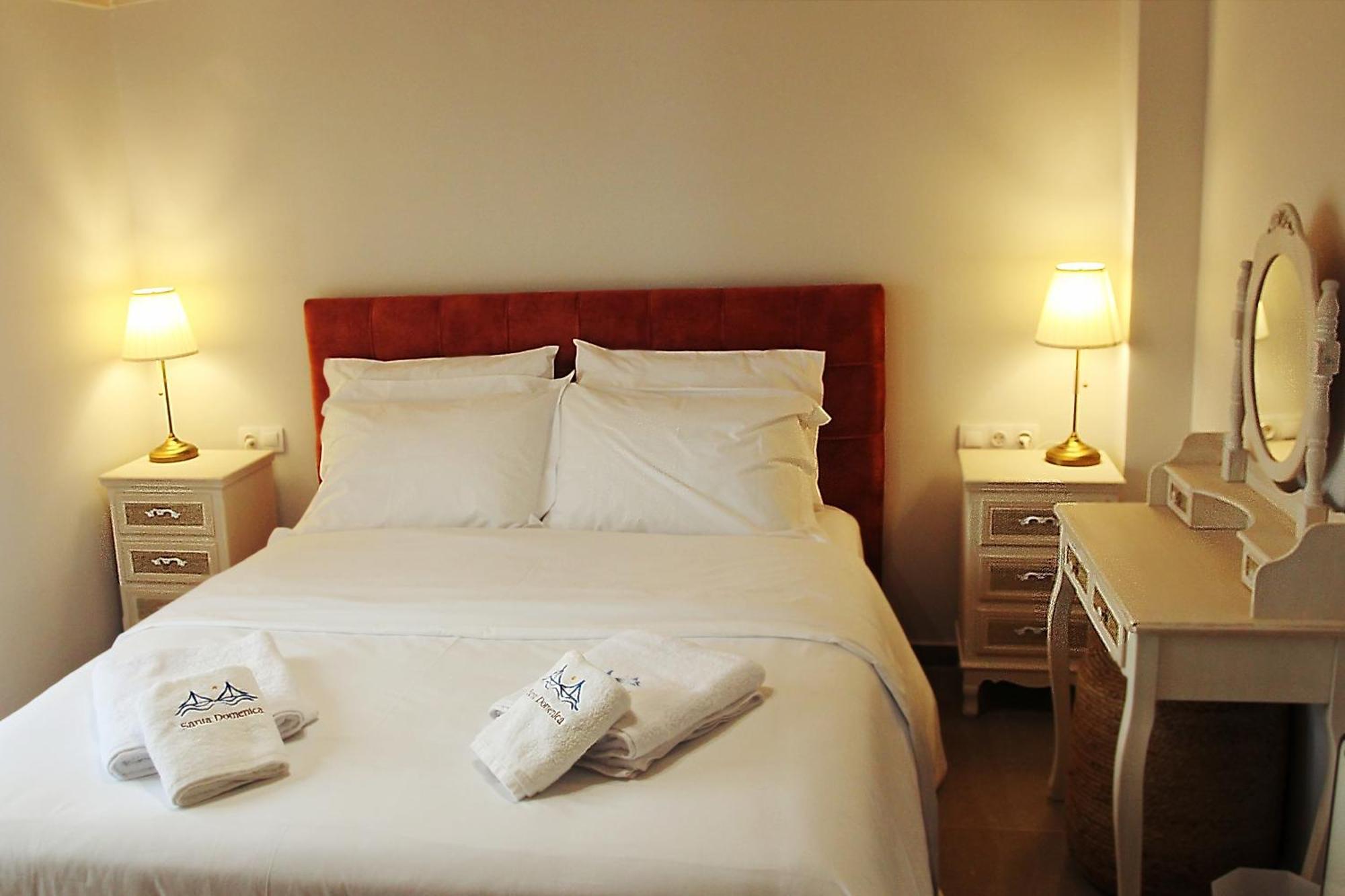 Santa Domenica Nafpaktos - Rooms And Apartments By The Sea ภายนอก รูปภาพ