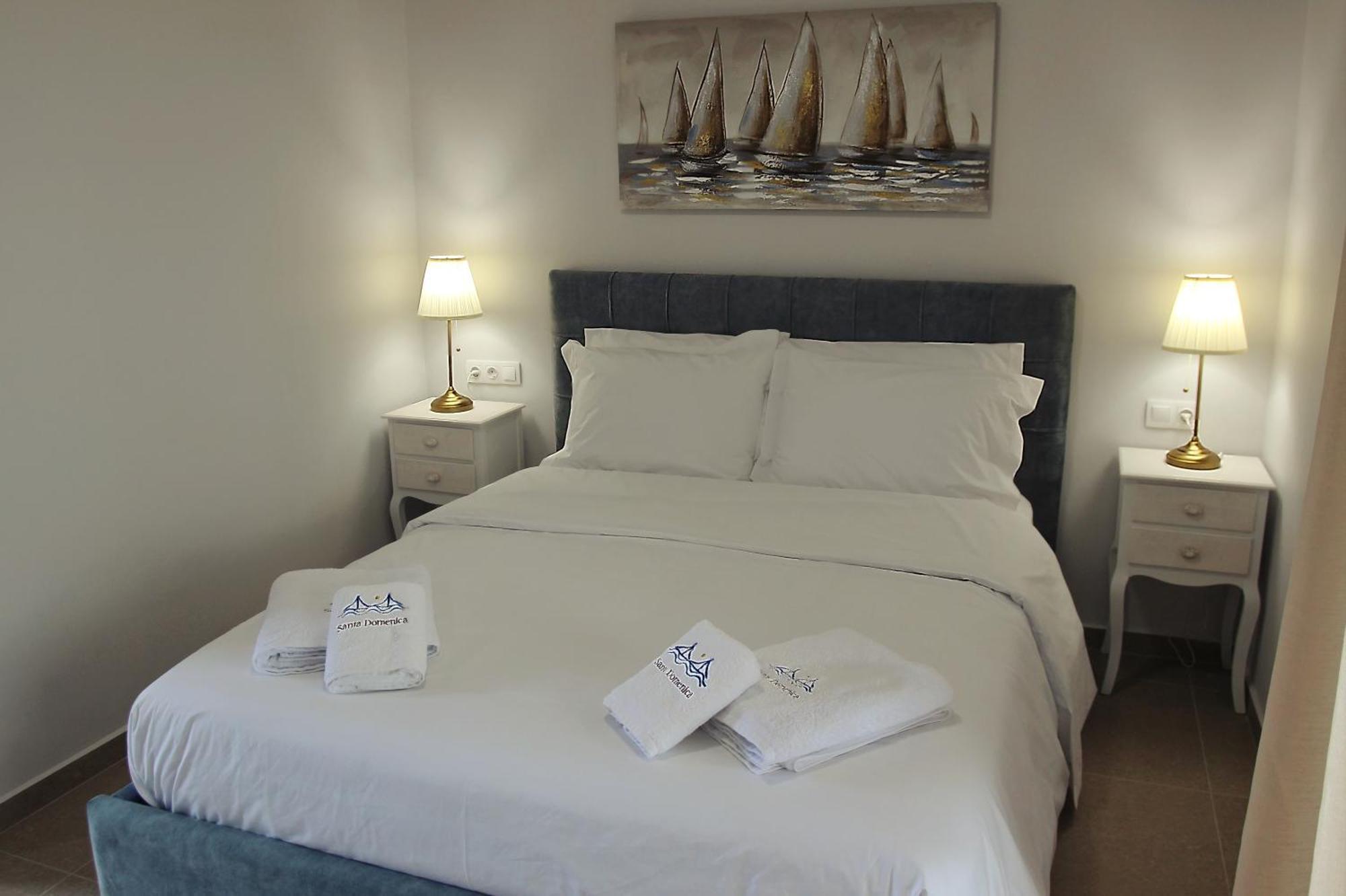 Santa Domenica Nafpaktos - Rooms And Apartments By The Sea ภายนอก รูปภาพ