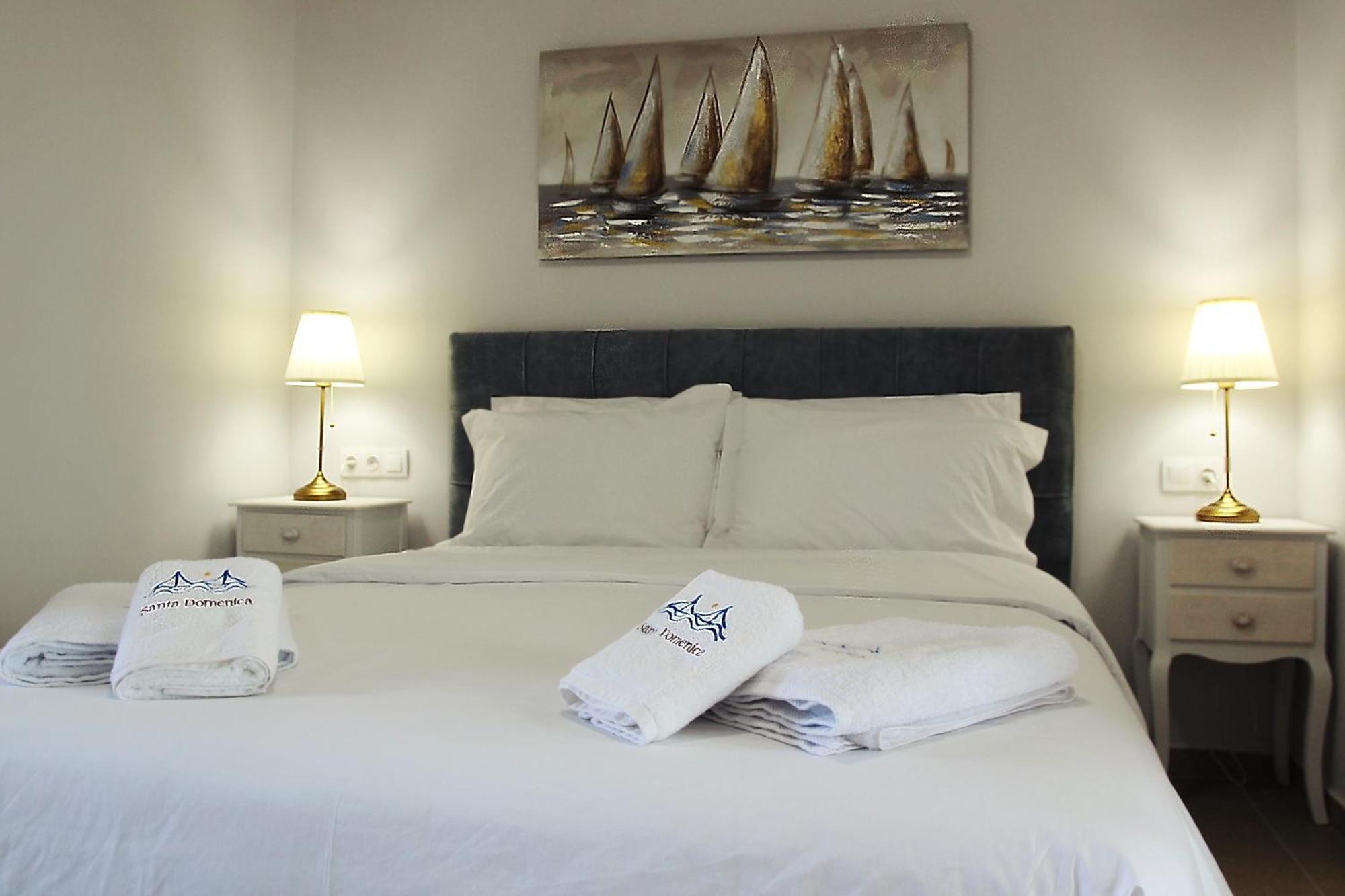 Santa Domenica Nafpaktos - Rooms And Apartments By The Sea ภายนอก รูปภาพ