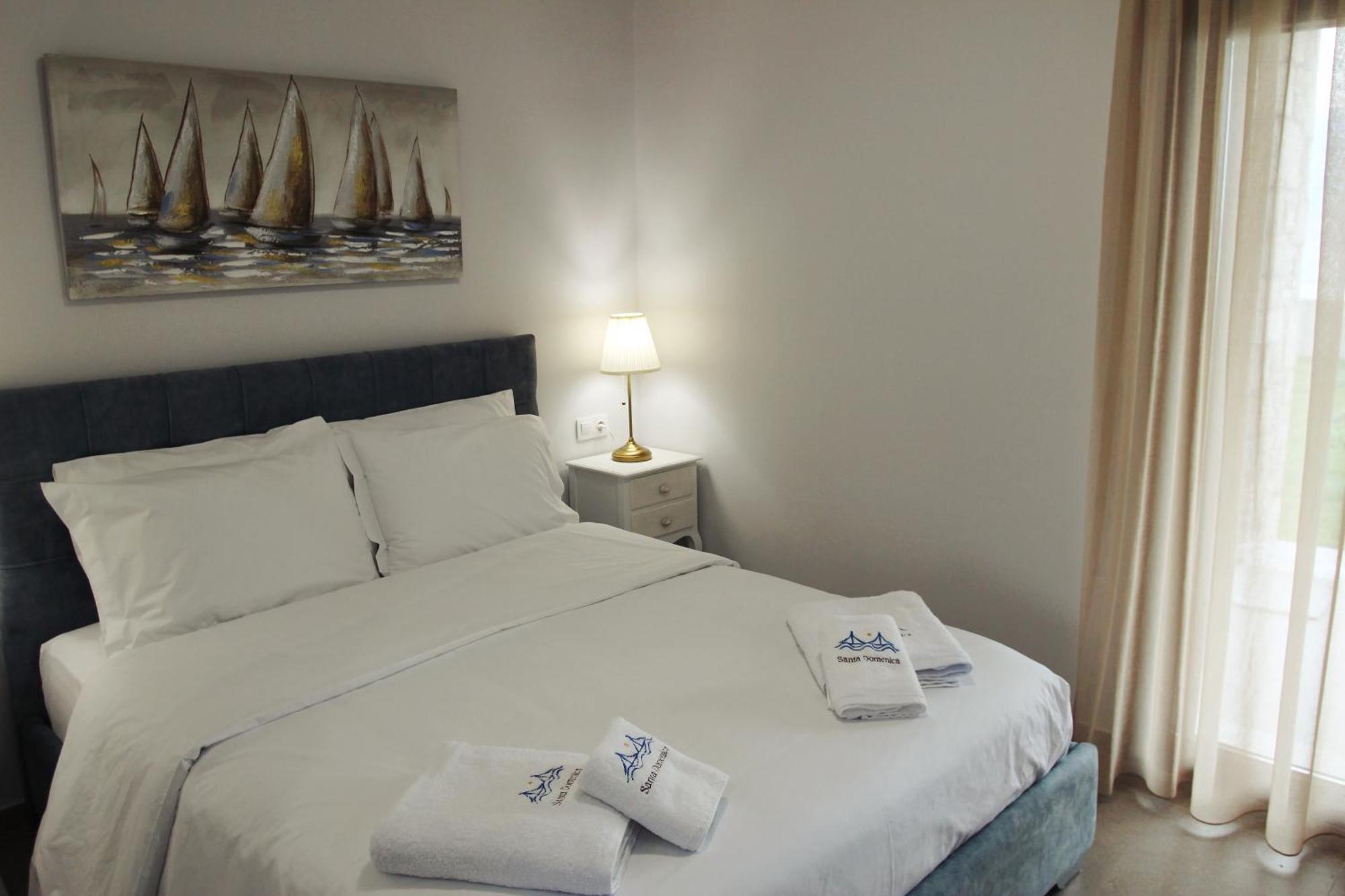 Santa Domenica Nafpaktos - Rooms And Apartments By The Sea ภายนอก รูปภาพ