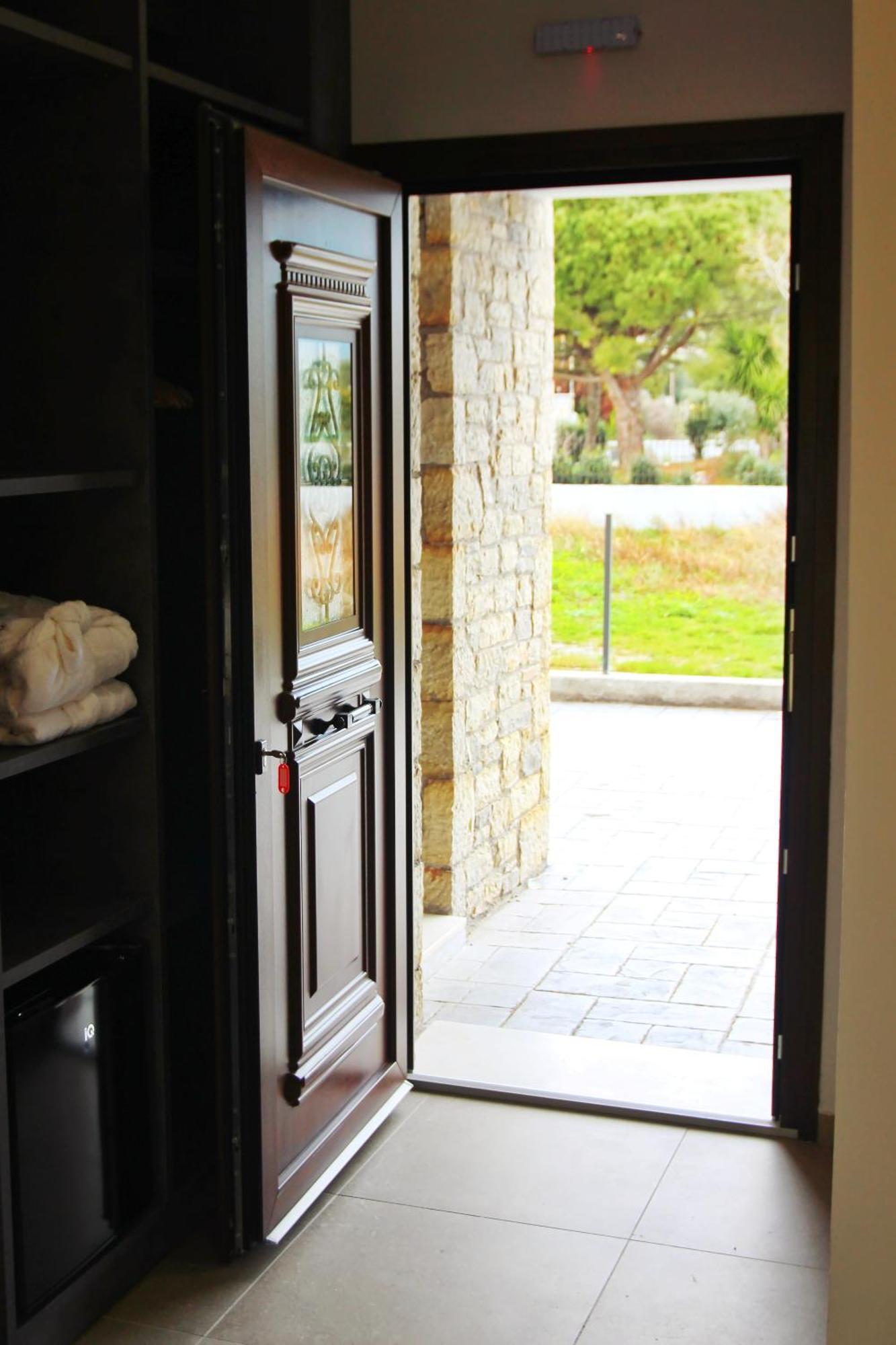 Santa Domenica Nafpaktos - Rooms And Apartments By The Sea ภายนอก รูปภาพ