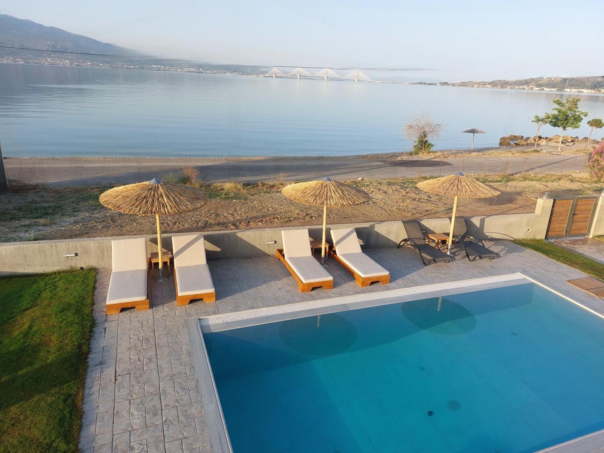 Santa Domenica Nafpaktos - Rooms And Apartments By The Sea ภายนอก รูปภาพ