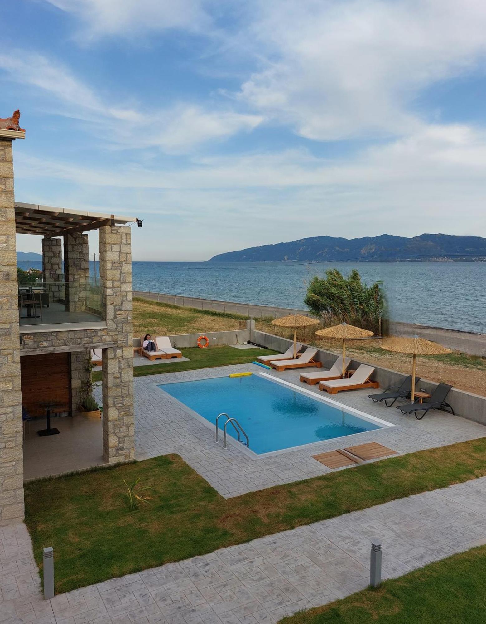 Santa Domenica Nafpaktos - Rooms And Apartments By The Sea ภายนอก รูปภาพ